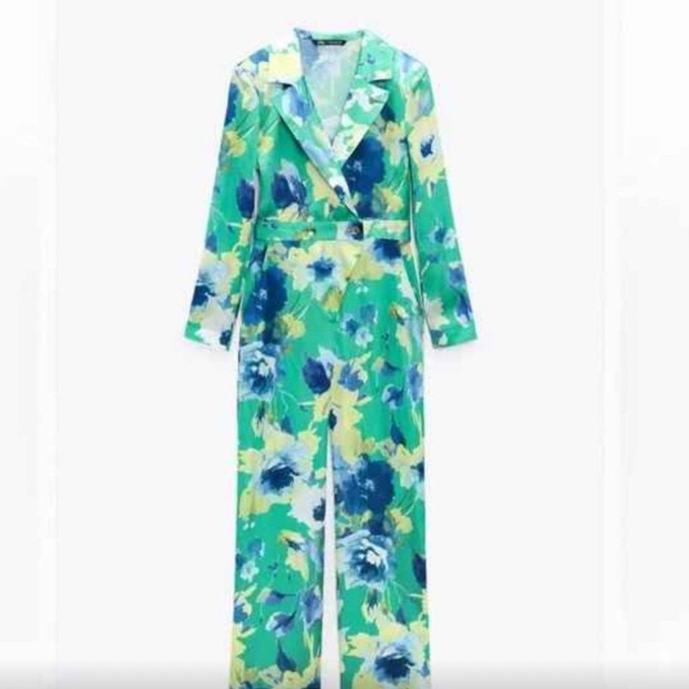 NWT Zara Floral Satin Jumpsuit - blogger favorite